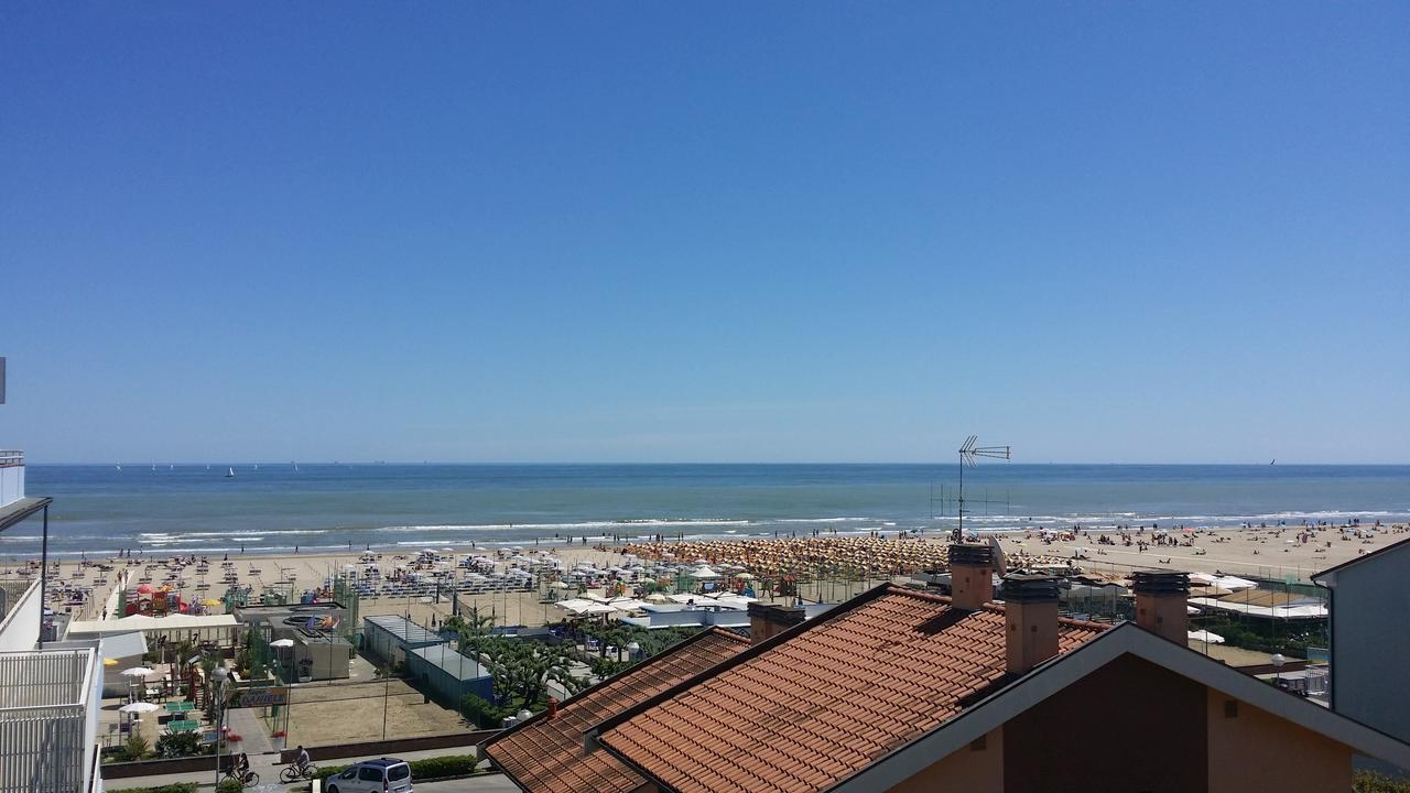 Hotel La Falena Cervia Exterior foto